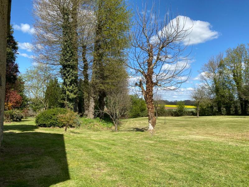 Villa Le Noble Jardin Mohon Exterior foto